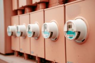 Relevé d'un compteur électrique photographié lors du constat d'entrée